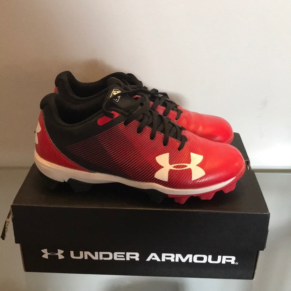 Boys baseball cleats - Picture 2 of 4